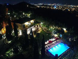 Villa Taraca Alacati Romantik Hotel