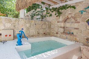 Villa Taraca Alacati Romantik Hotel