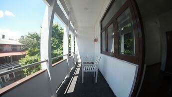 Coral Seas Beach Hikkaduwa