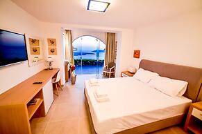 Kratiras View Luxury Suites