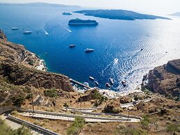 Kratiras View Luxury Suites