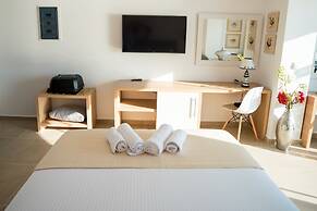 Kratiras View Luxury Suites