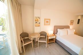 Kratiras View Luxury Suites