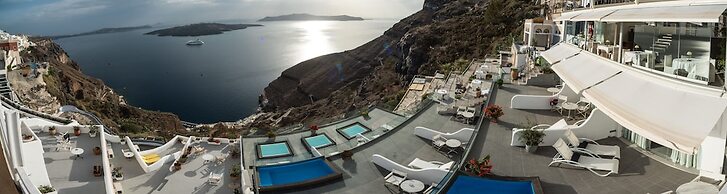 Kratiras View Luxury Suites