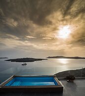 Kratiras View Luxury Suites