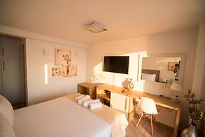 Kratiras View Luxury Suites