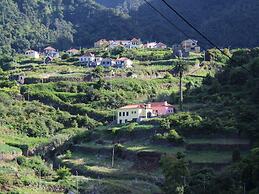 Casa das Laranjeiras