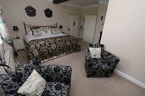 Ternhill Farm House