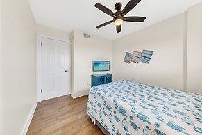 Seaside Beach & Racquet 5614