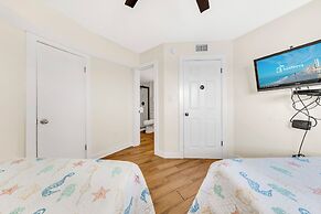 Seaside Beach & Racquet 5614