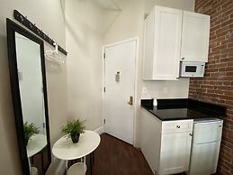 31 Street Broadway Hotel