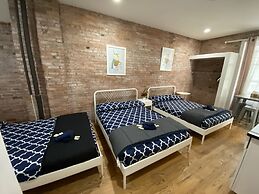 31 Street Broadway Hotel