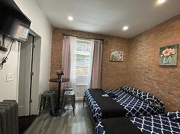 31 Street Broadway Hotel