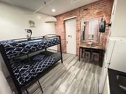 31 Street Broadway Hotel