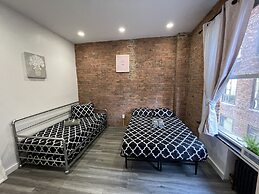 31 Street Broadway Hotel