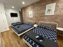 31 Street Broadway Hotel