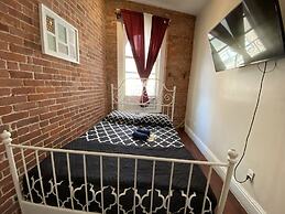 31 Street Broadway Hotel