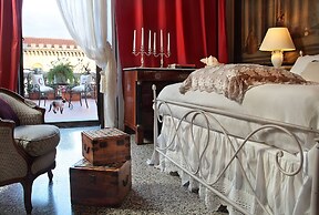 Arnaboldi Palace