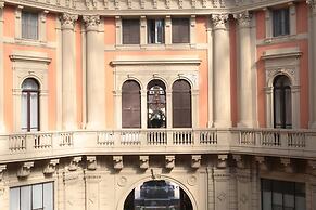 Arnaboldi Palace