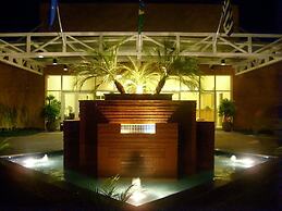 Carlton Plaza Baobá