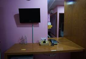 The Boss Grand Tower Hotel