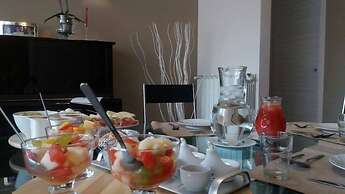 B&B Sorahnia Design House