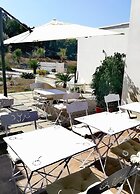 B&B Sorahnia Design House