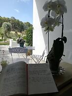 B&B Sorahnia Design House