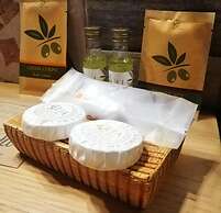 B&B Sorahnia Design House