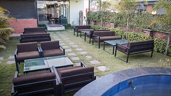 Mirage Inn