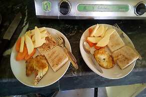 Everest Home Stay Apartment