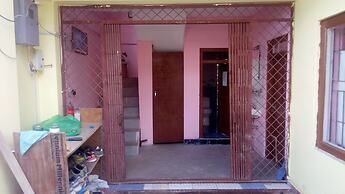Everest Home Stay Apartment