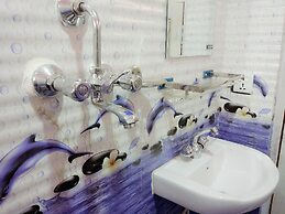 Everest Home Stay Apartment