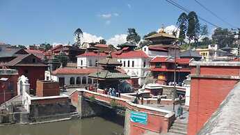 Everest Home Stay Apartment