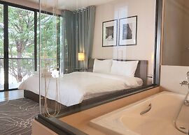 Palm Crescent Huahin Resort