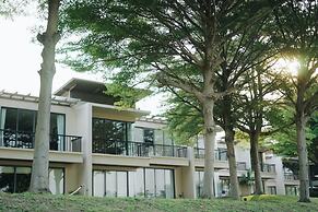 Palm Crescent Huahin Resort