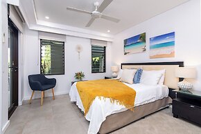 Seascape Holidays at Seascape Temple