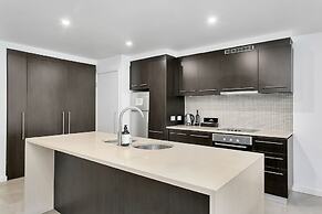 Seascape Holidays at Seascape Temple