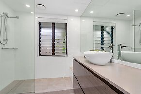 Seascape Holidays at Seascape Temple