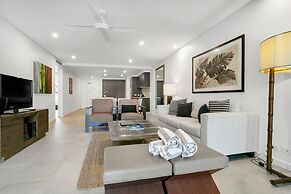 Seascape Holidays at Seascape Temple