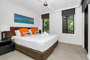 Seascape Holidays at Seascape Temple