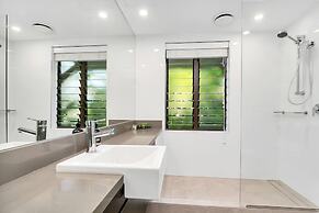 Seascape Holidays at Seascape Temple