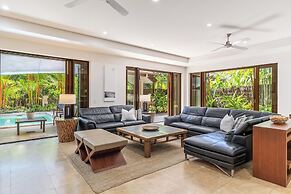 Seascape Holidays at Seascape Temple