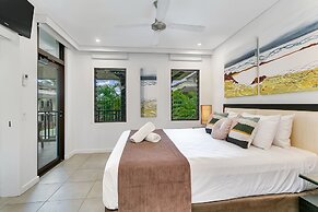 Seascape Holidays at Seascape Temple