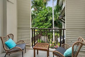 Seascape Holidays at Seascape Temple