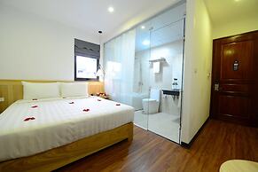 Blue Hanoi Inn Luxury Hotel