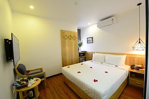 Blue Hanoi Inn Luxury Hotel