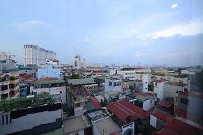 Blue Hanoi Inn Luxury Hotel