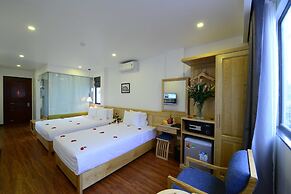 Blue Hanoi Inn Luxury Hotel