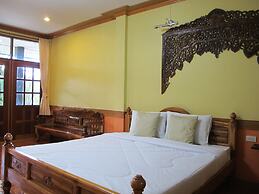 Phuendernthang Resort
